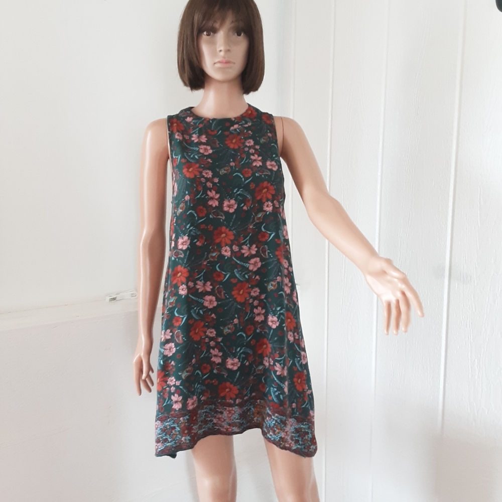 Mi Ami 🌞46 Women's Casual Dress Sz S Preowned Black Flowered Sleeveless